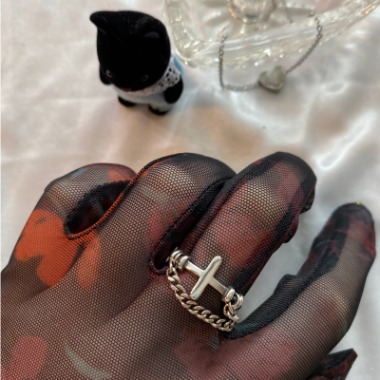 cross chain silver ring