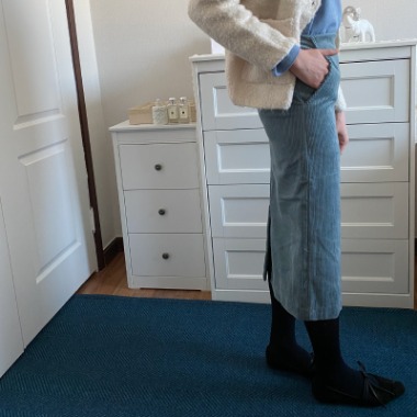 fluffy corduroy midi skirt (blue, brown)