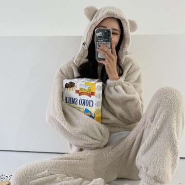 cutie bear hoodie homewear (2 colors)